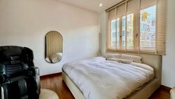 Sims Avenue (D14), Terrace #574515491